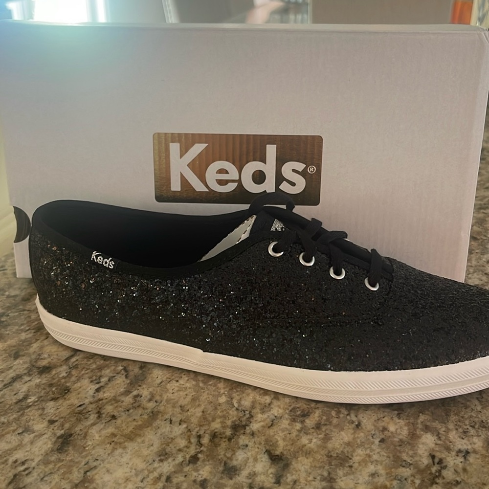 ❤️NWT black glitter KEDS sneakers